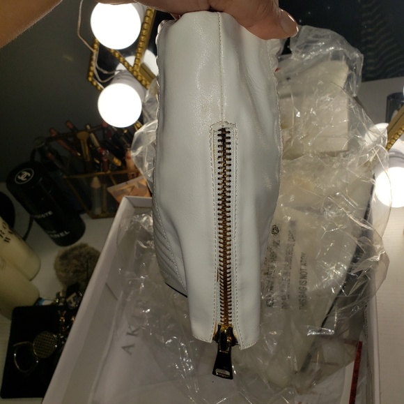 Akira White Ankle Boots - Picture 6 of 7